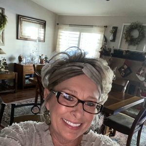 Meet your Posher, Vikki